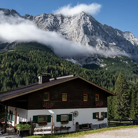 Haus Almrose Daire *